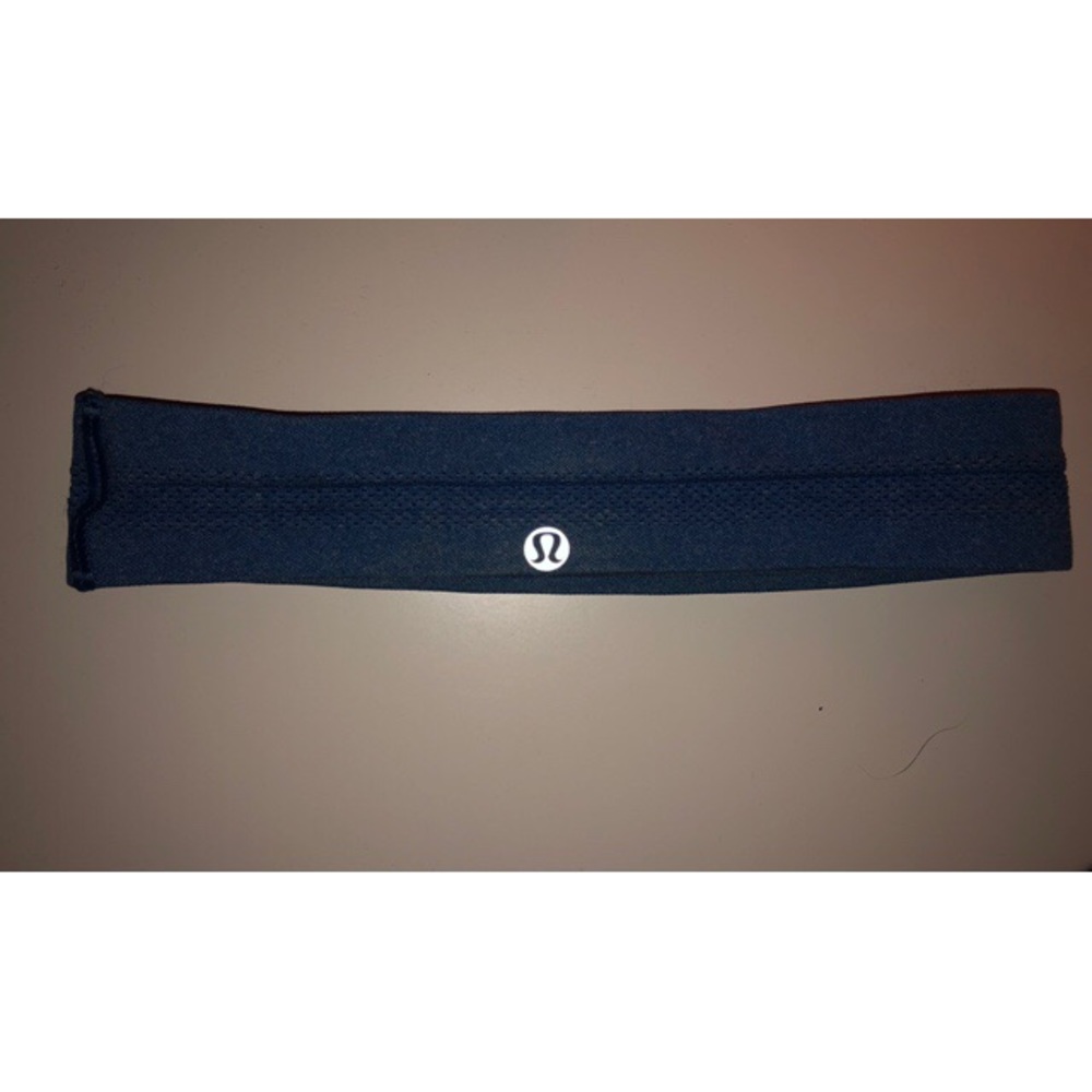 Lululemon royal blue headband